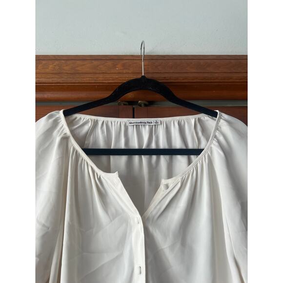 Abercrombie & Fitch Women's Button-Up Long Sleeve Blouse Top Off White Size S - Picture 2 of 6